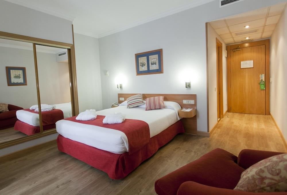 Muralto Madrid Princesa Exterior foto