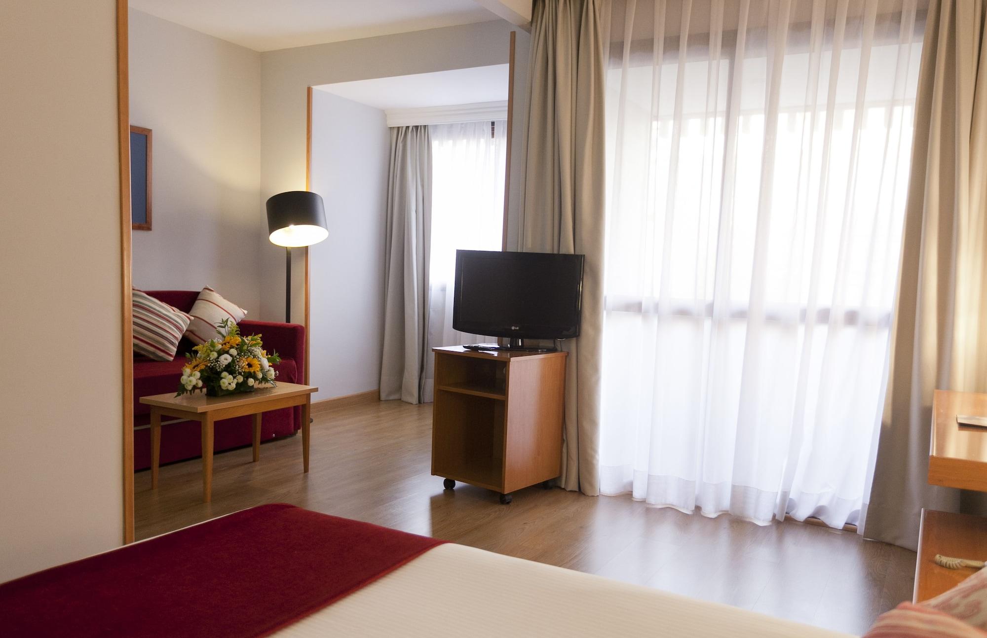 Muralto Madrid Princesa Exterior foto