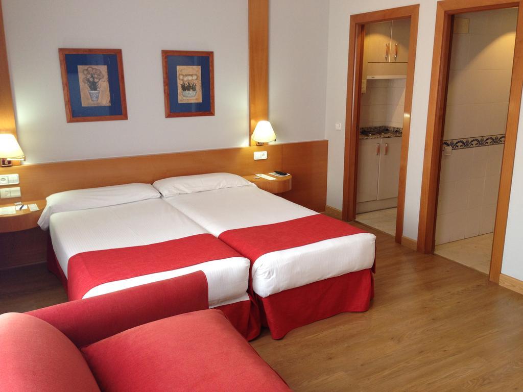 Muralto Madrid Princesa Exterior foto
